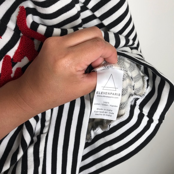 Eleven Paris pull over sweater “trust no man” NWT - Picture 4 of 5